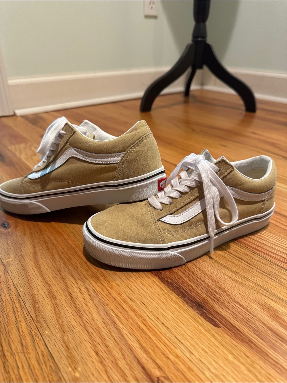 Vans Old Skool Sneakers in Tan with White Stripe size 6.5